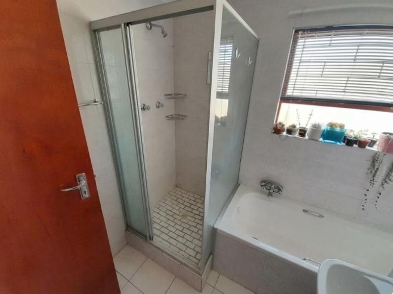 To Let 2 Bedroom Property for Rent in Durbanville Western Cape